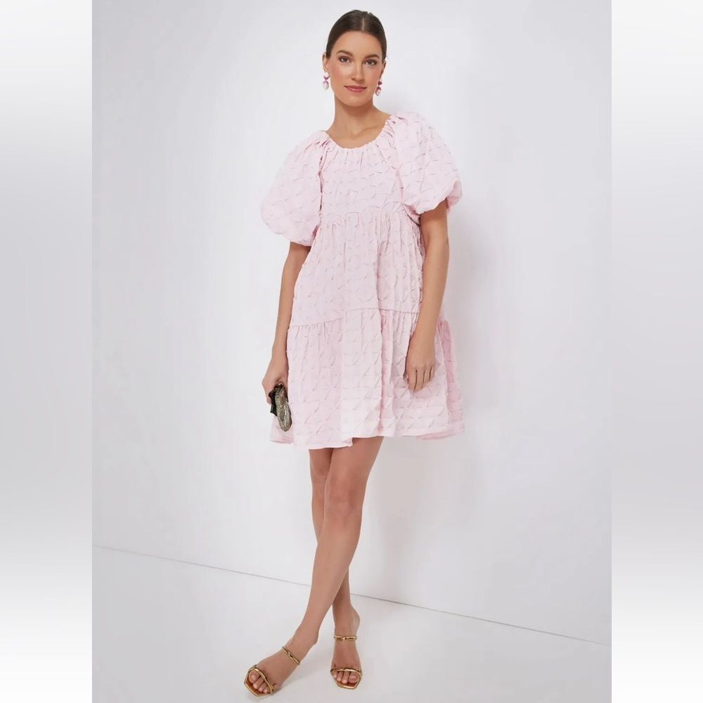 Hyacinth House Tuckernuck Isabella Mini Dress Large Pink Diamond Textured Preppy